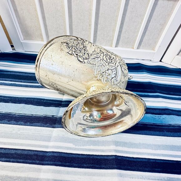 Vintage Silverplated Sugar Scuttle or Salt Cellar - Picture 9 of 10